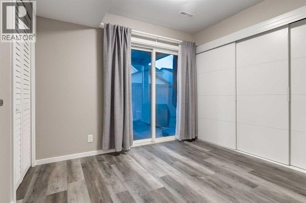 92 Copperstone Common SE — photo 4