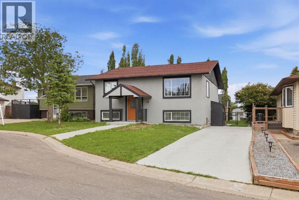 28 Fallingworth Court NE — photo 2
