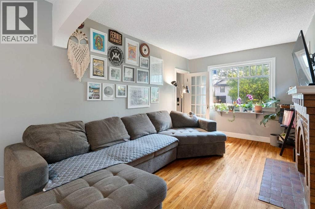 2115 14 Street SW — photo 5