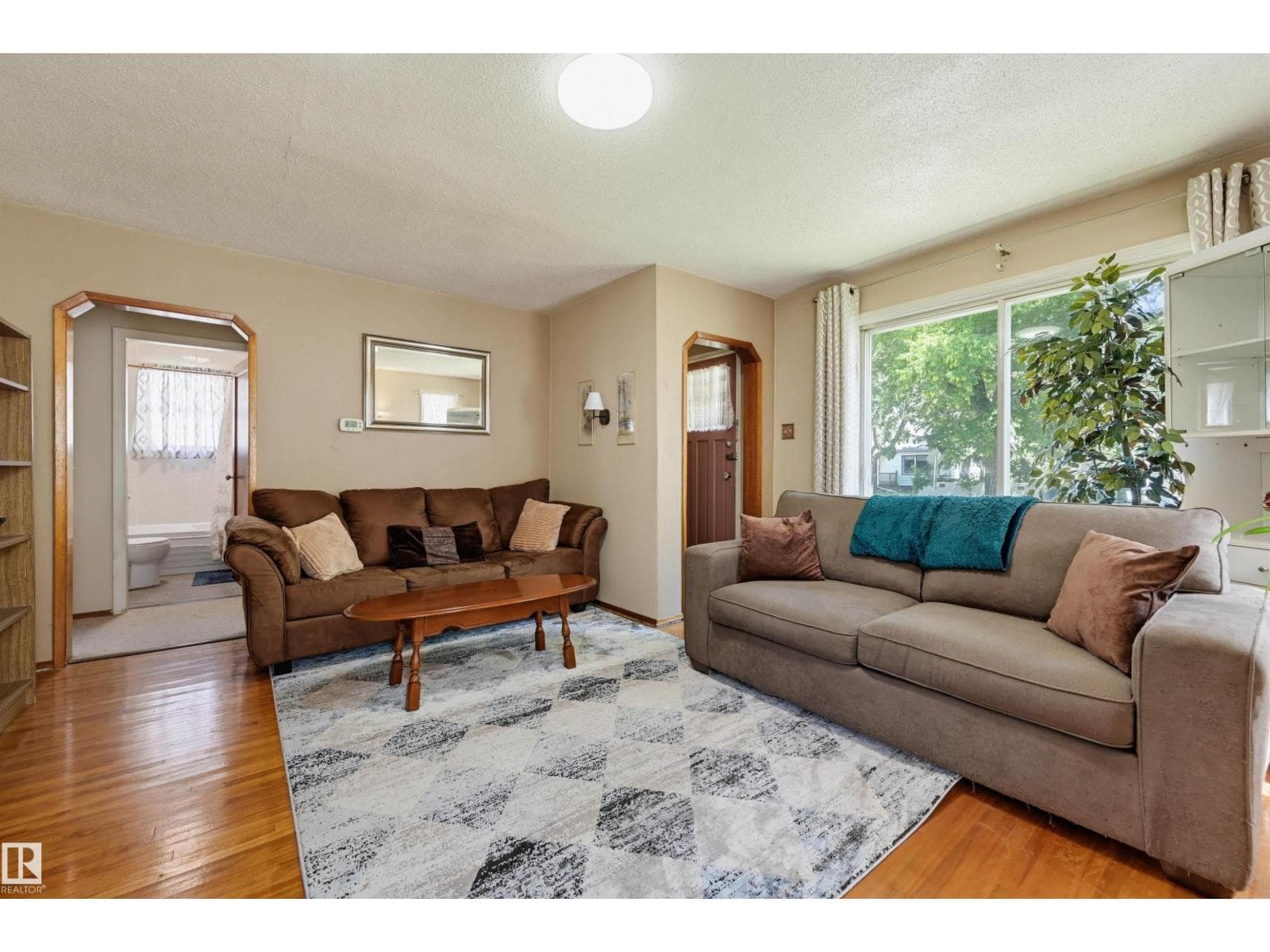 11414 88 ST NW NW — photo 3