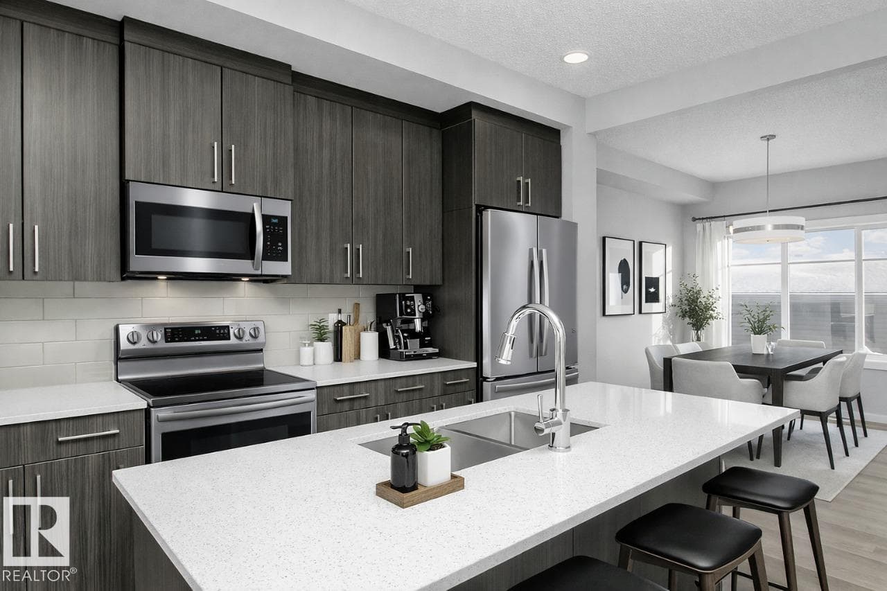 719 Cambrian BV — photo 4