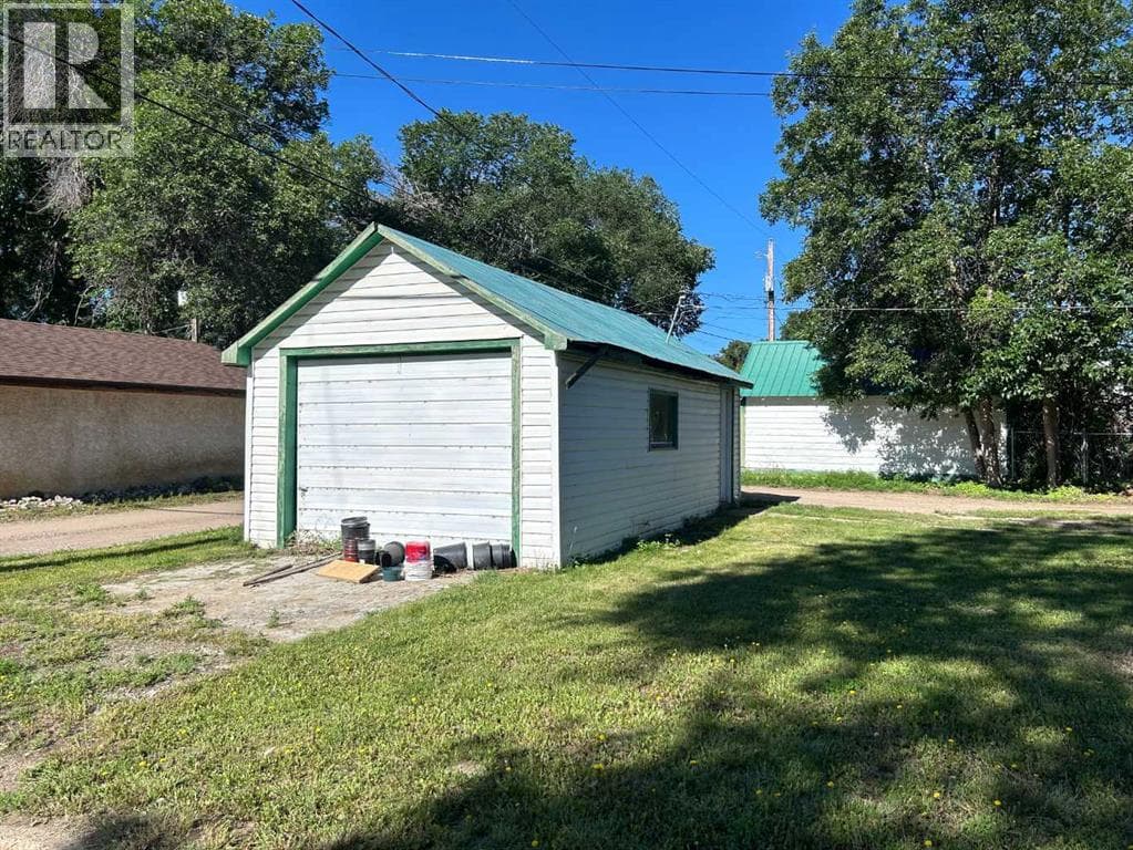 1077 Braemar Street SE — photo 4