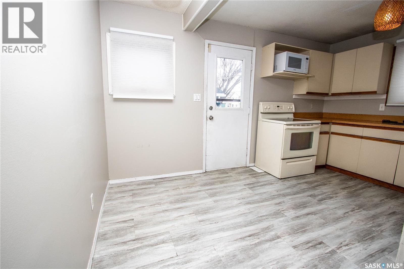 344 Angus STREET — photo 4