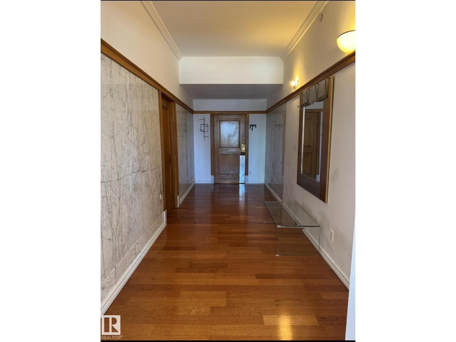 #810 10134 100 ST NW — photo 4