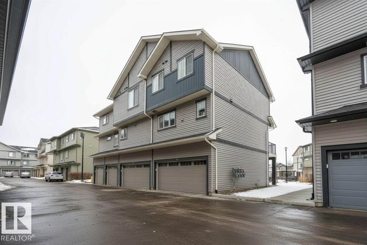 #96 1530 TAMARACK BV NW — photo 4