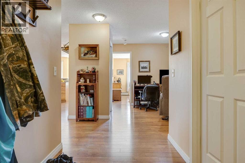 1314, 950 Arbour Lake Road NW — photo 3