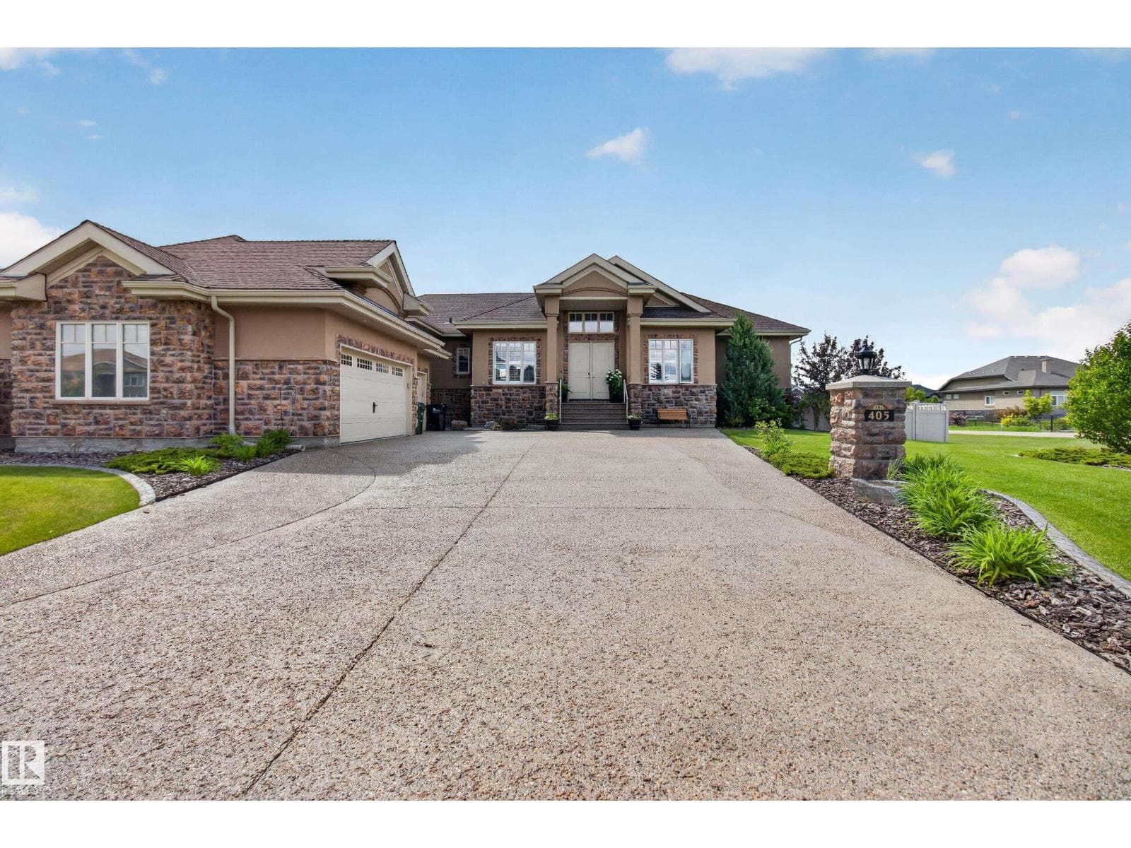 #405 23033 WYE RD — photo 2