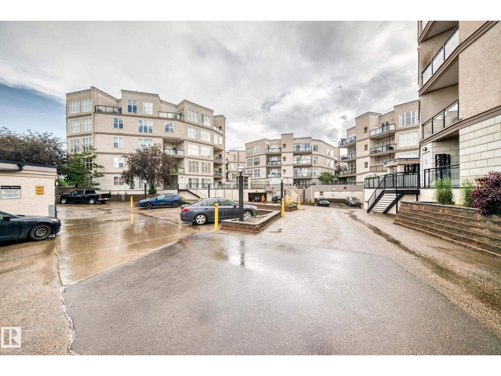 #226 4831 104A ST NW