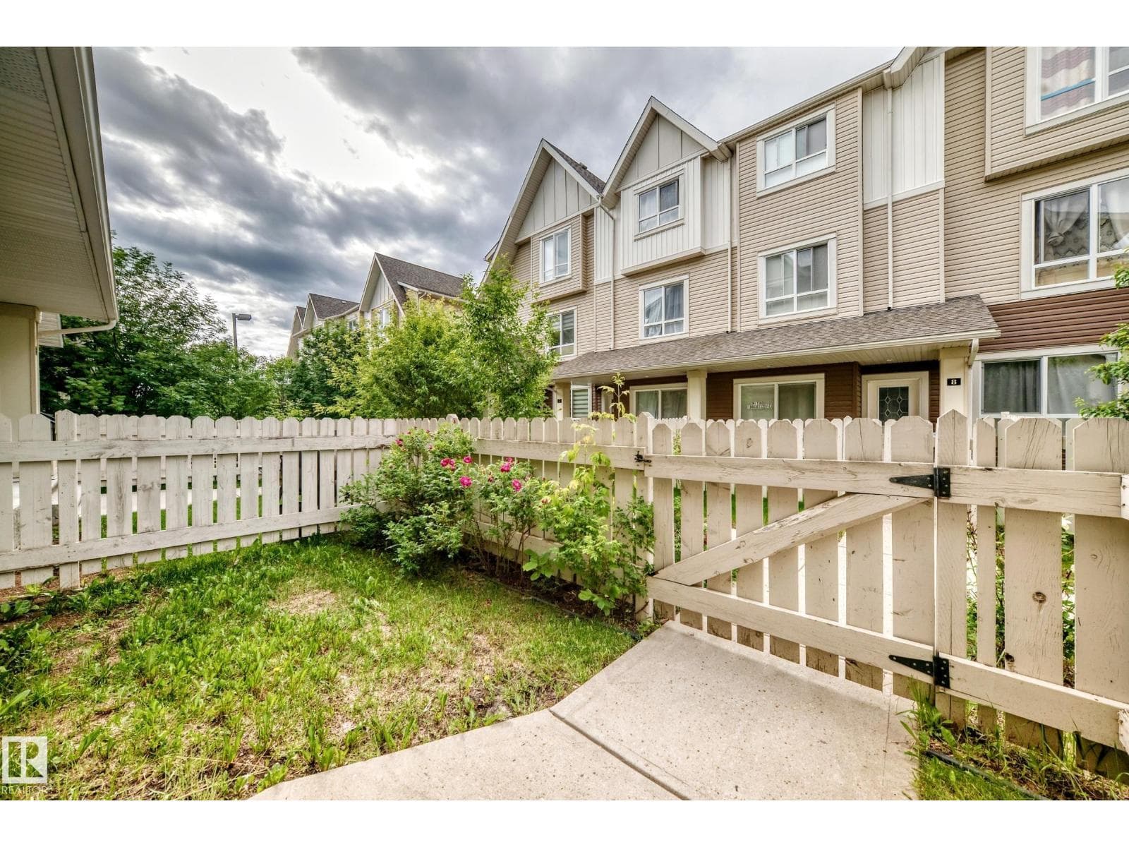 #37 13003 132 AV NW NW — photo 3
