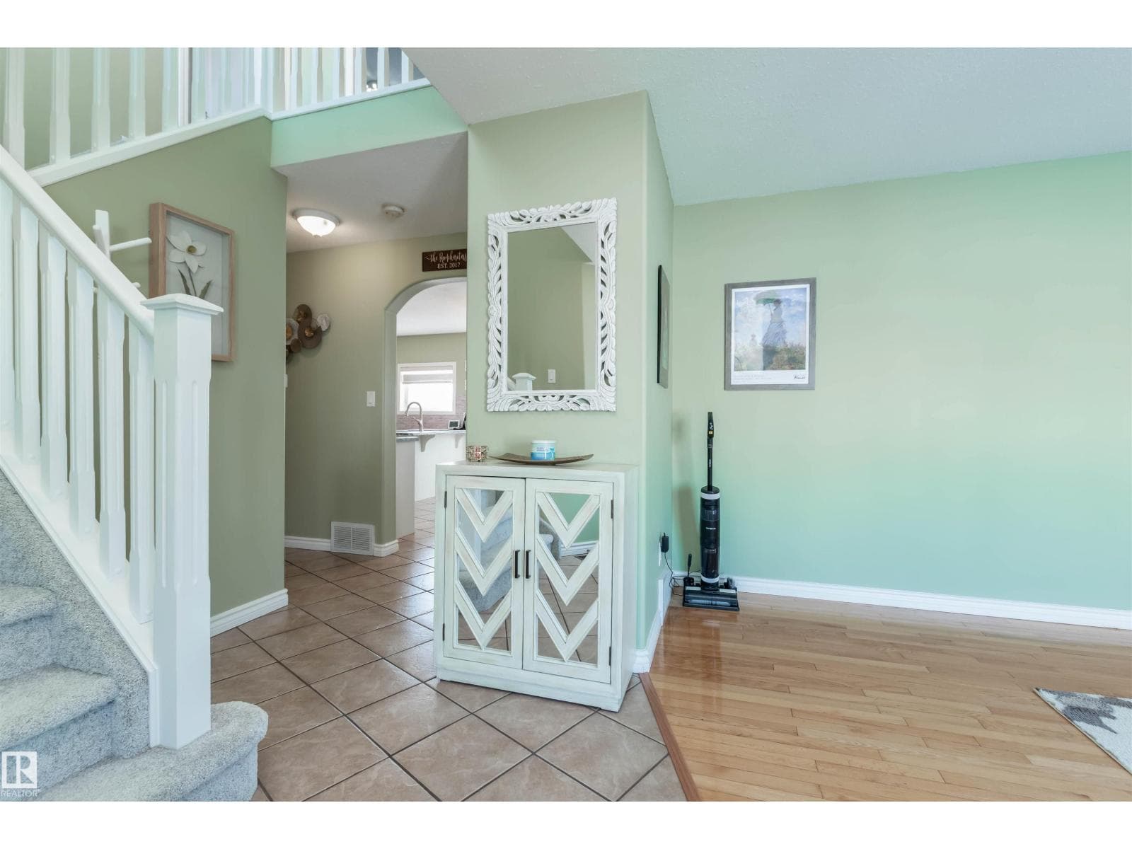 330 Huffman CR NW — photo 3