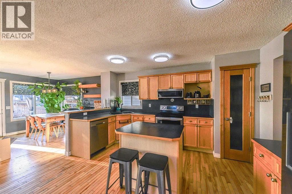 88 Evansford Road NW — photo 2