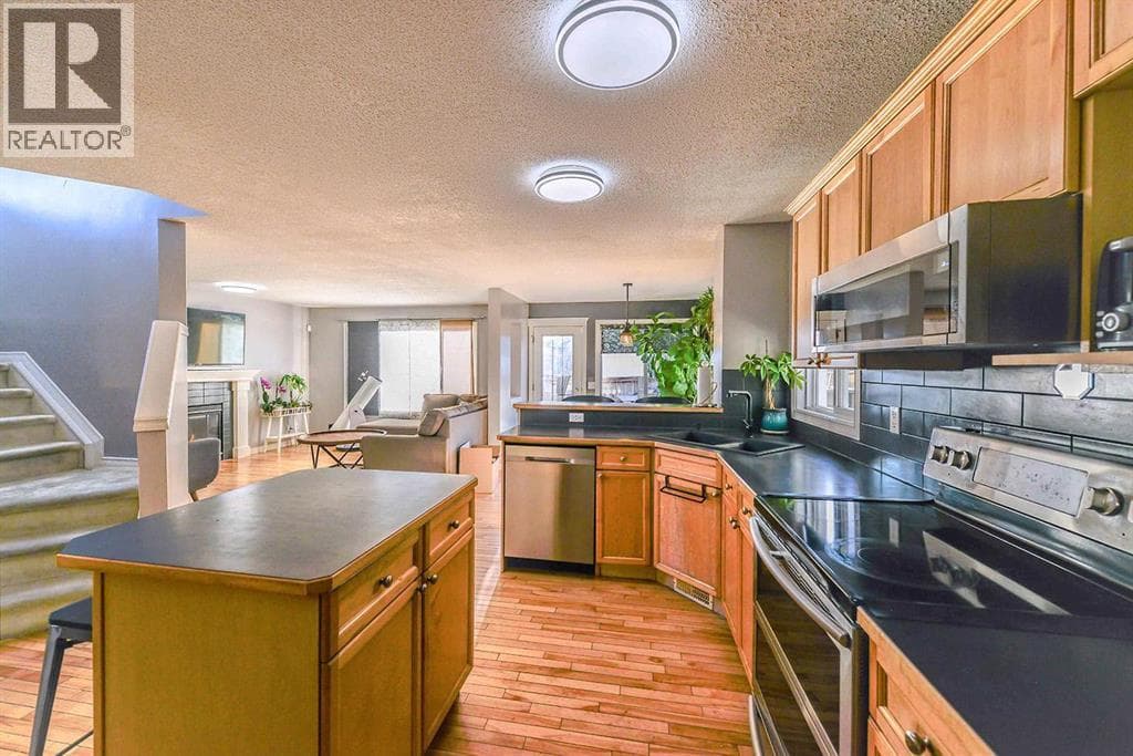 88 Evansford Road NW — photo 4