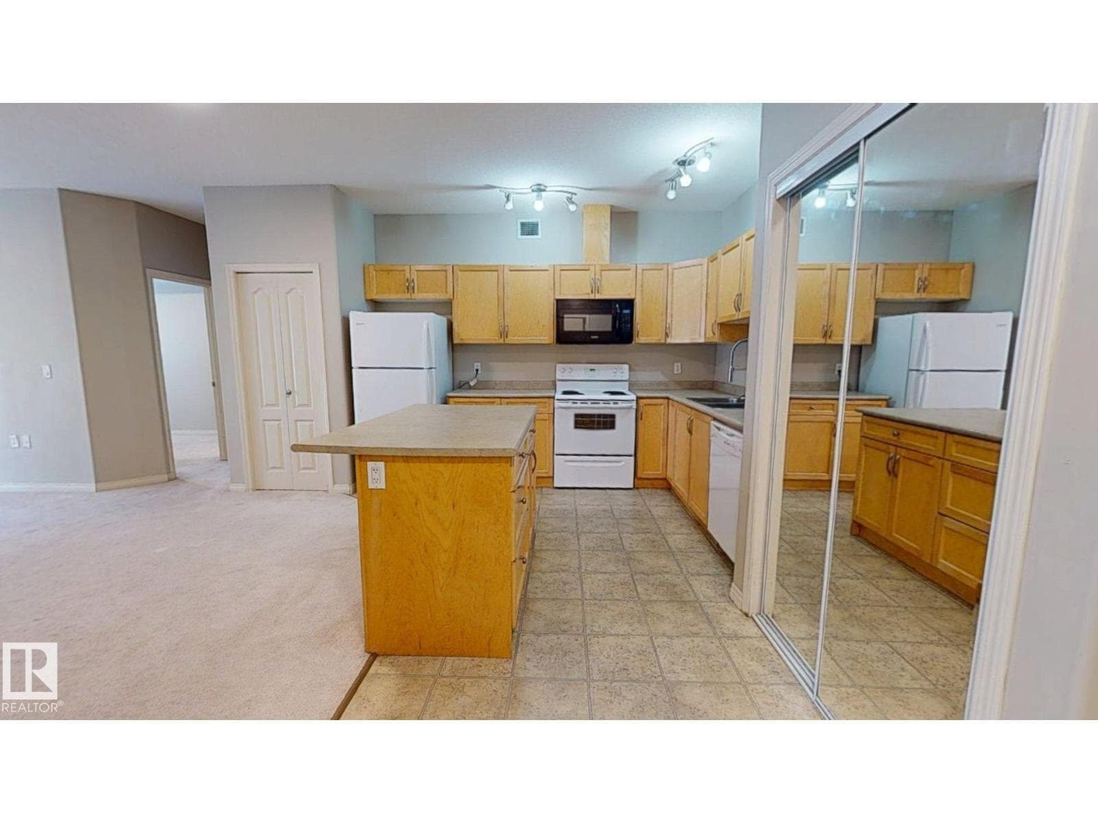#112 105 WEST HAVEN DR — photo 4