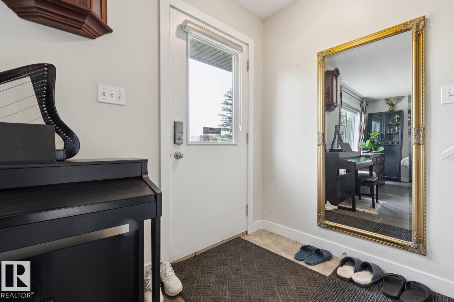 #8 4950 TERWILLEGAR CM NW — photo 5