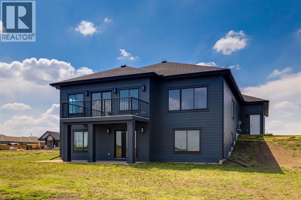 232 Red Tail Ridge SE