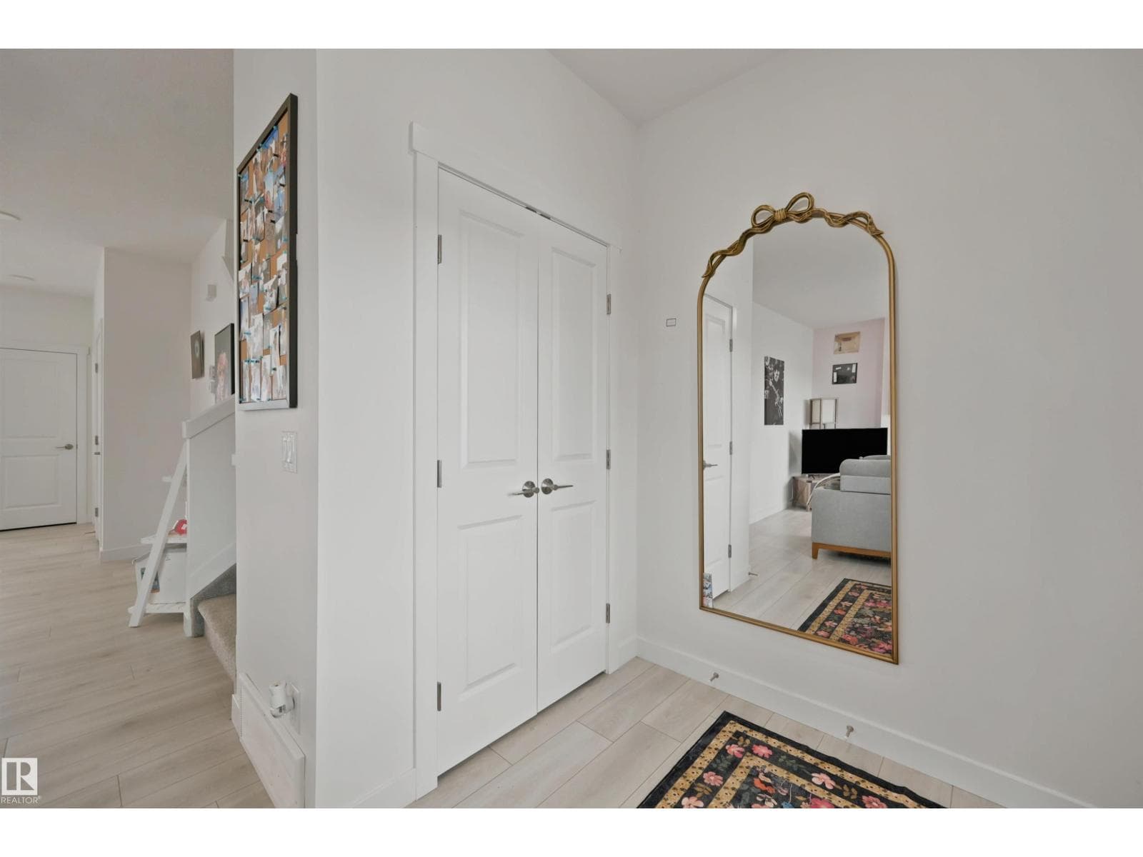 9815 107A AV — photo 5
