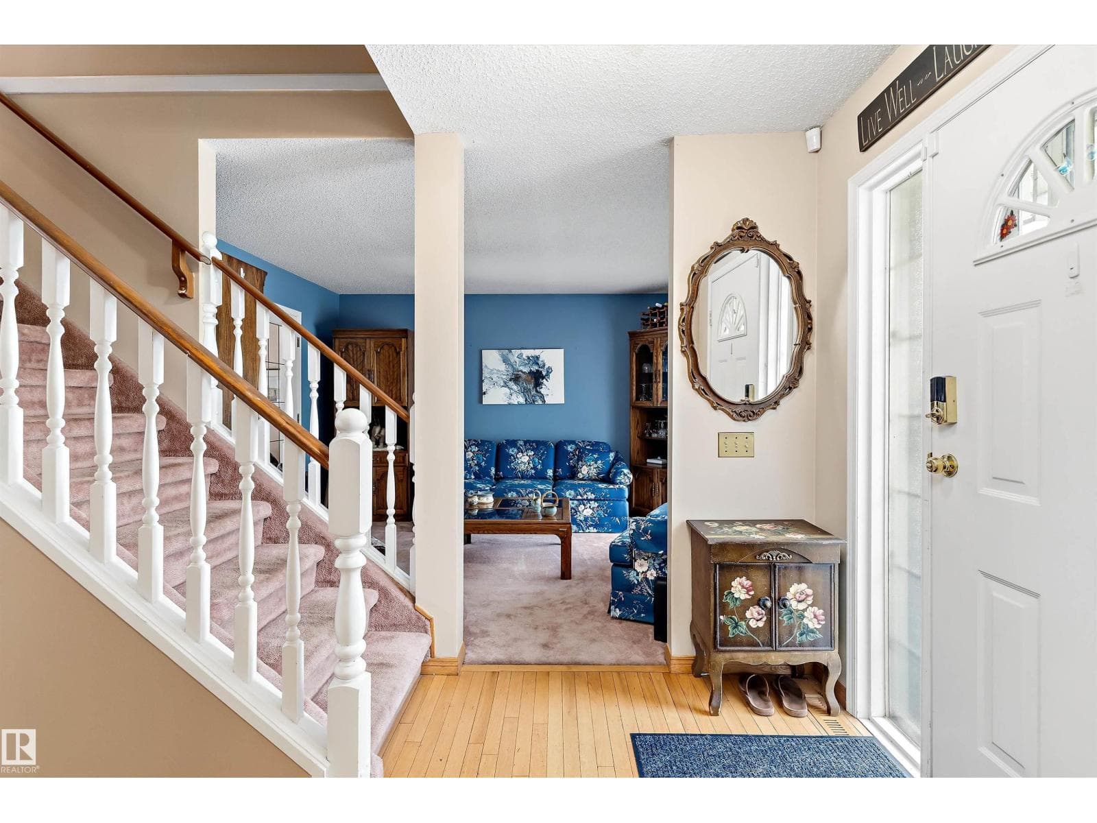 1048 105 ST NW — photo 5