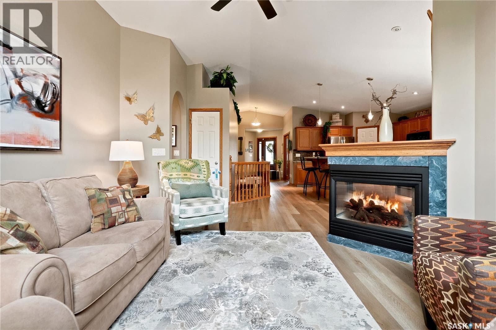 3039 CRANBOURN CRESCENT — photo 4