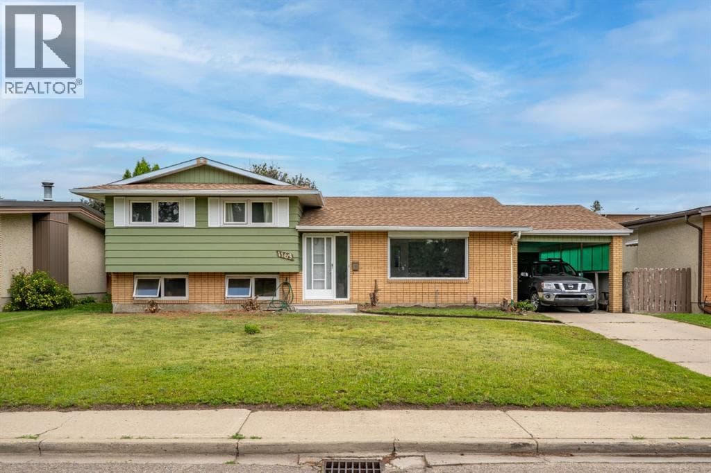 1163 Bassett Crescent NW