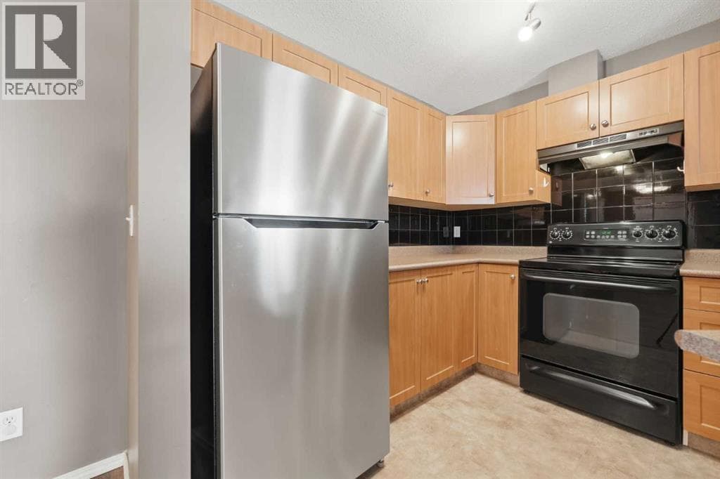 3408, 10 Prestwick Bay SE — photo 3