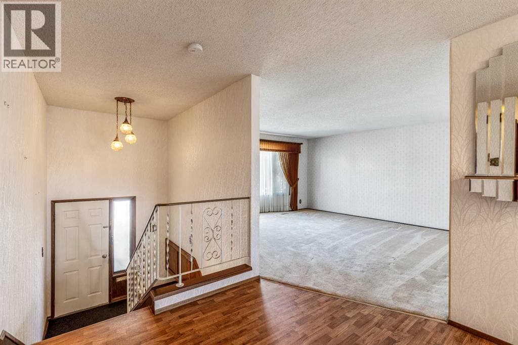 47 Ryerson Road W — photo 5