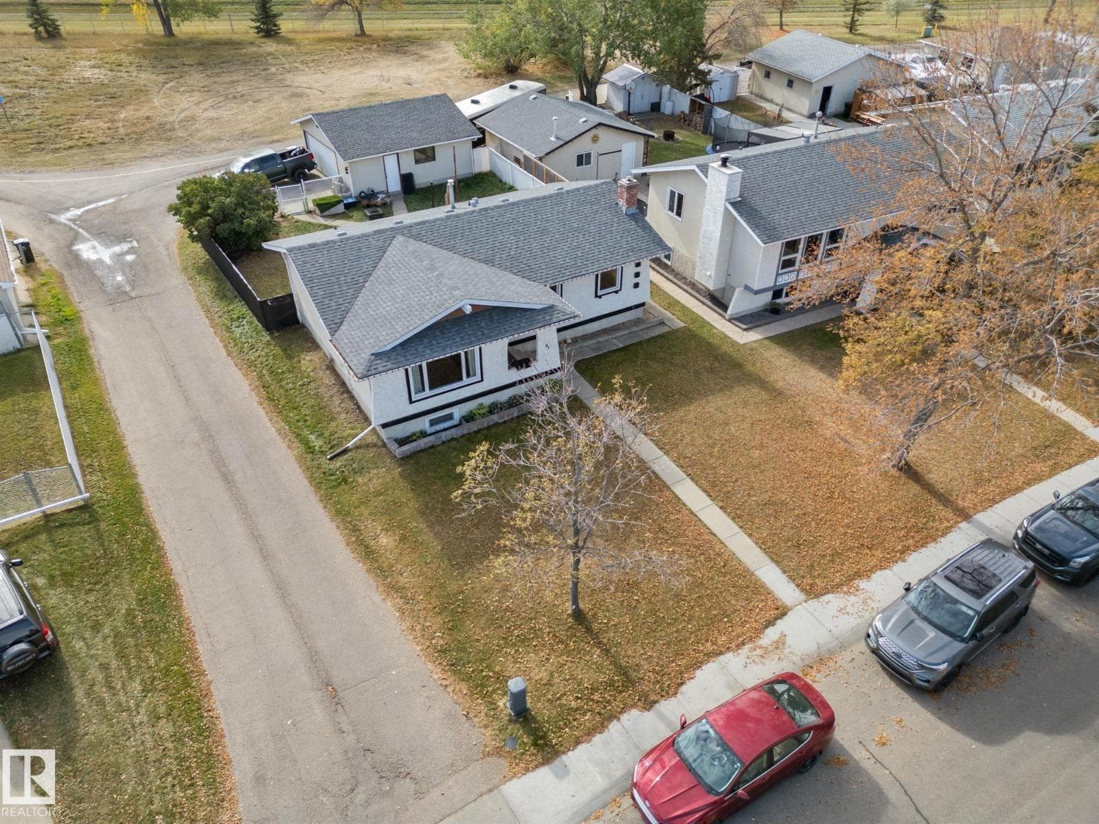 57 NOOTKA RD — photo 2