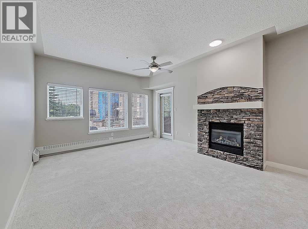 241, 20 Discovery Ridge Close SW — photo 4