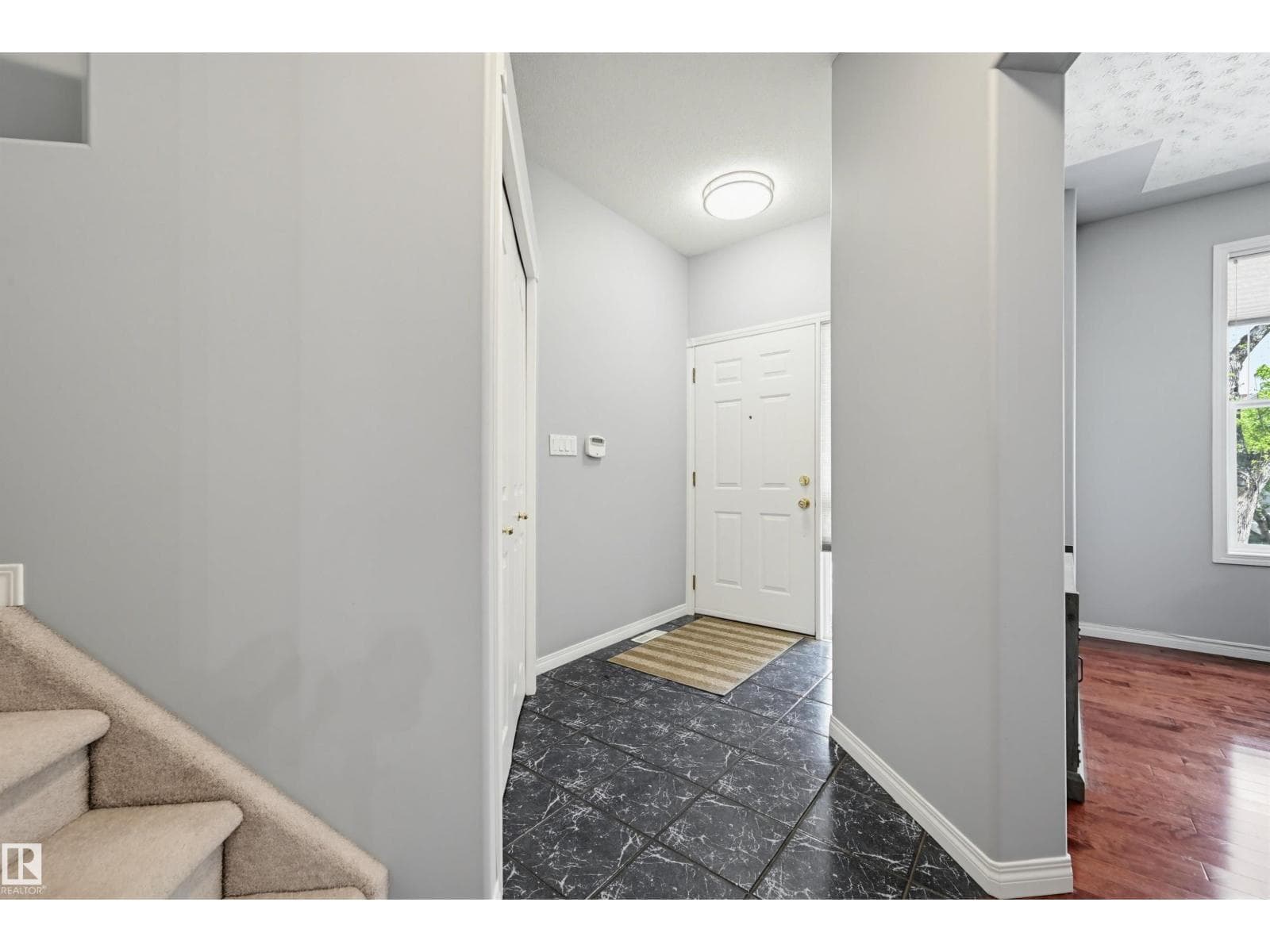 8612 108A ST NW — photo 4