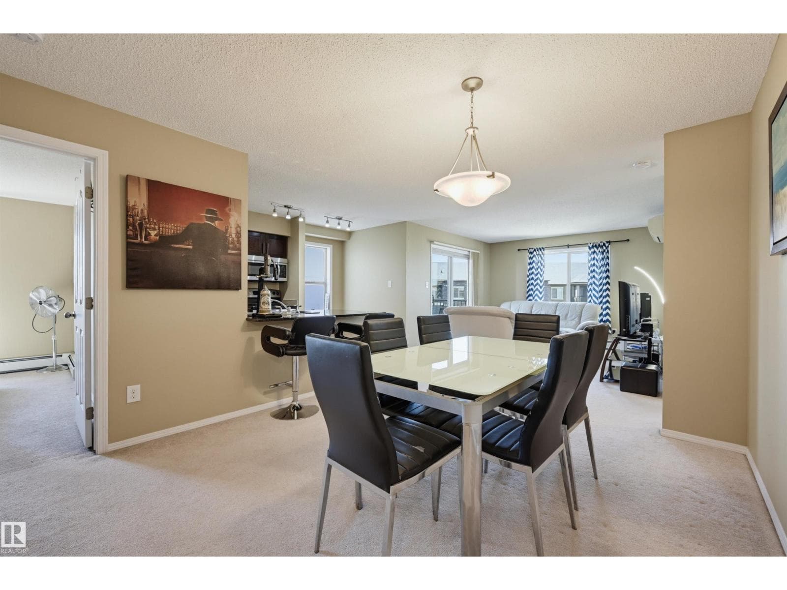 #424 274 MCCONACHIE DR NW — photo 2