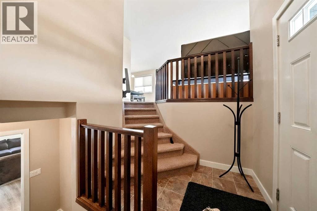 364 Kingston Drive — photo 5