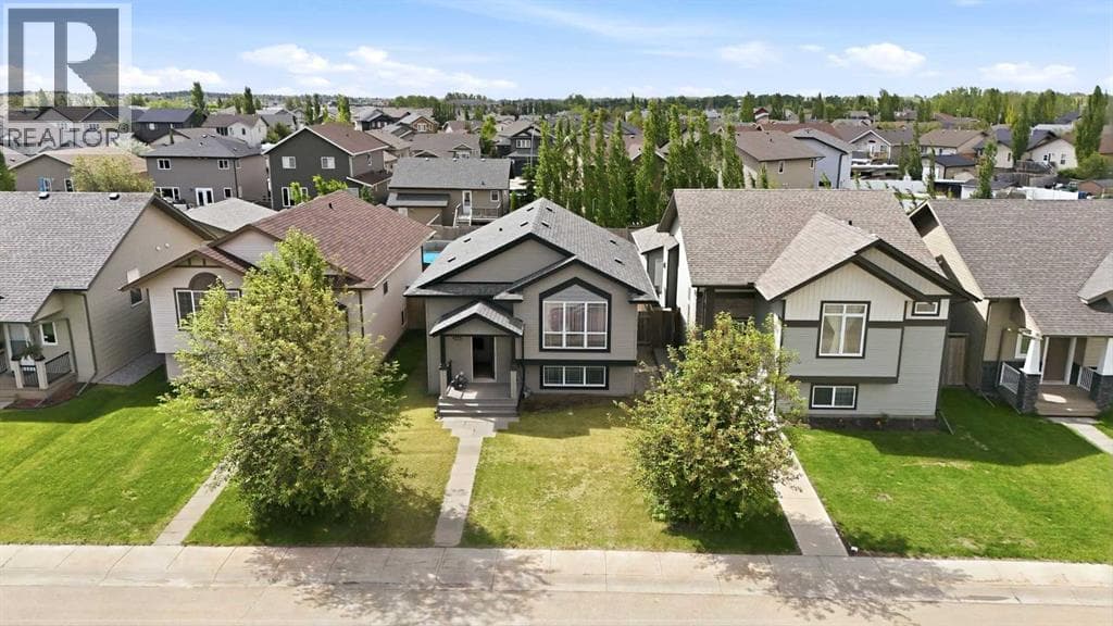 364 Kingston Drive — photo 2