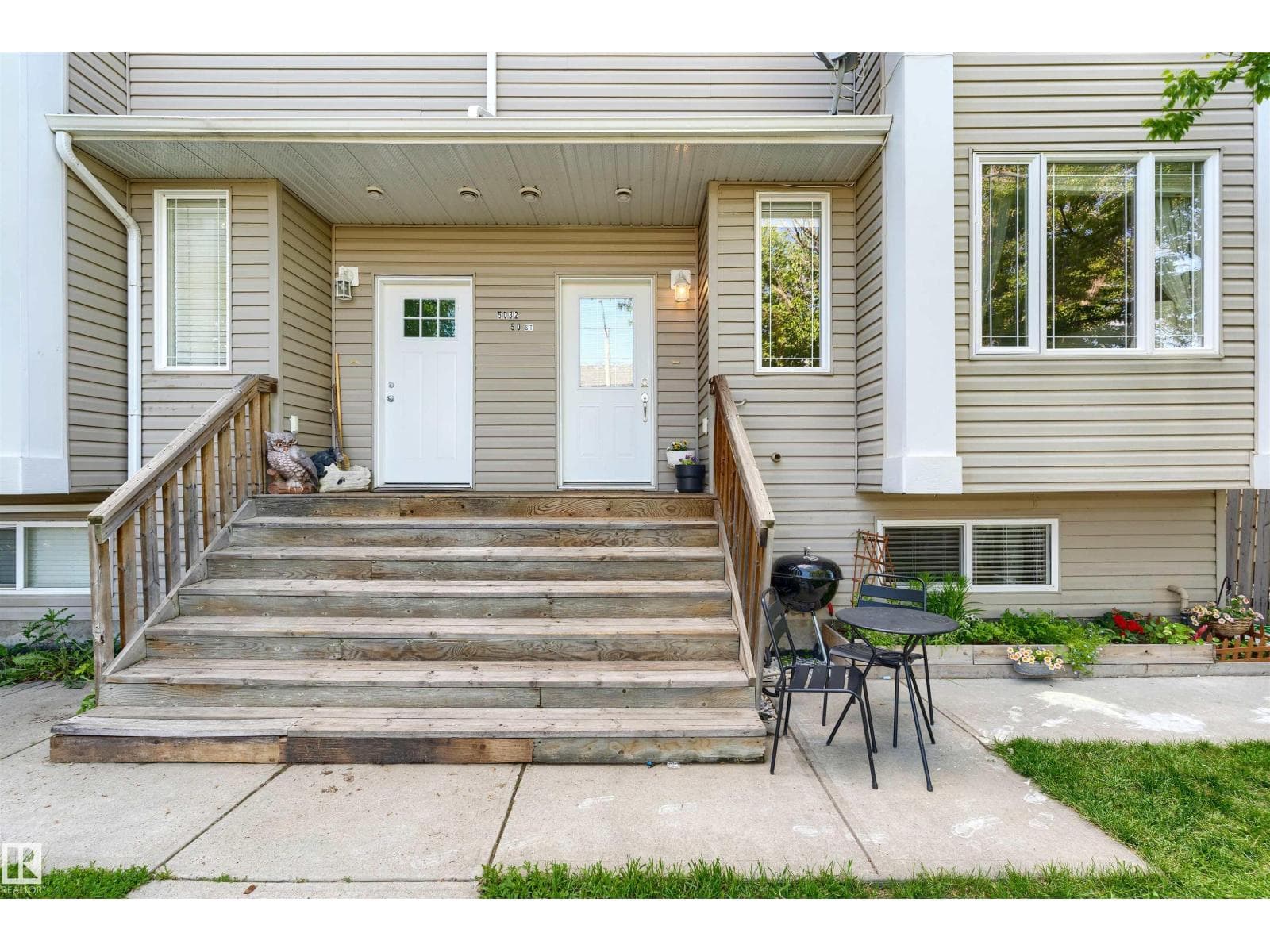 #2 5032 50 ST — photo 2