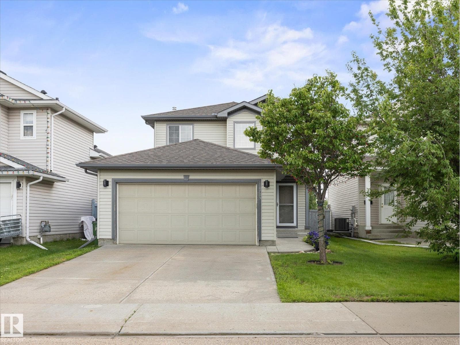 10705 180 AV NW