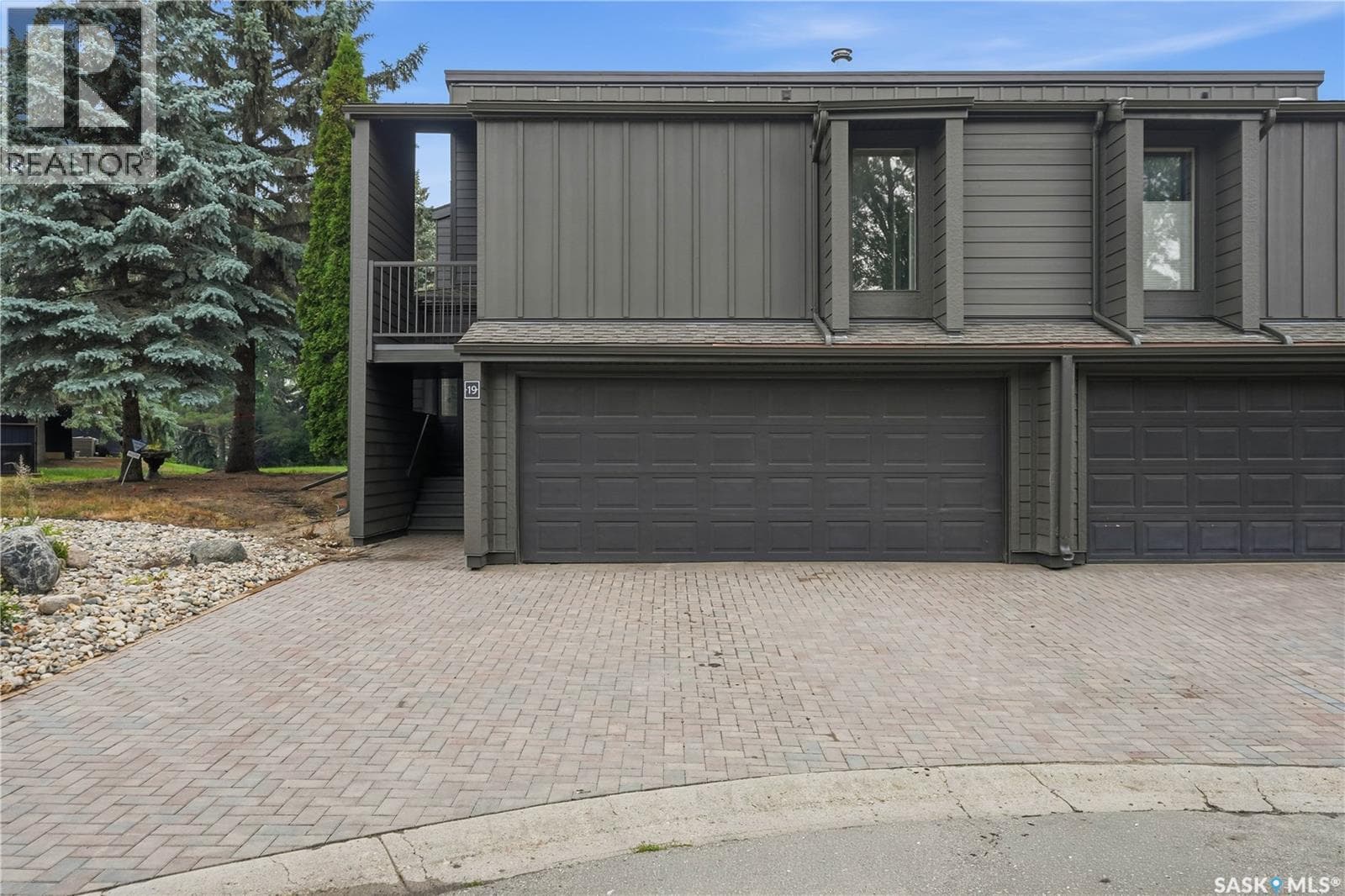 19 MARTIN CRESCENT — photo 4