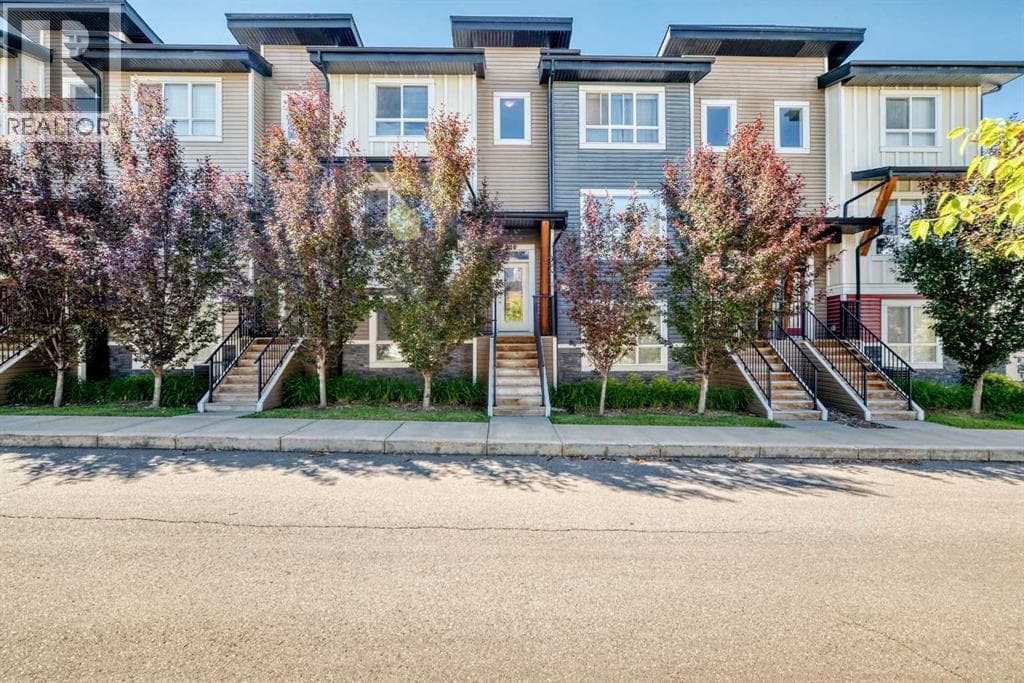 125 Walgrove Cove SE — photo 2