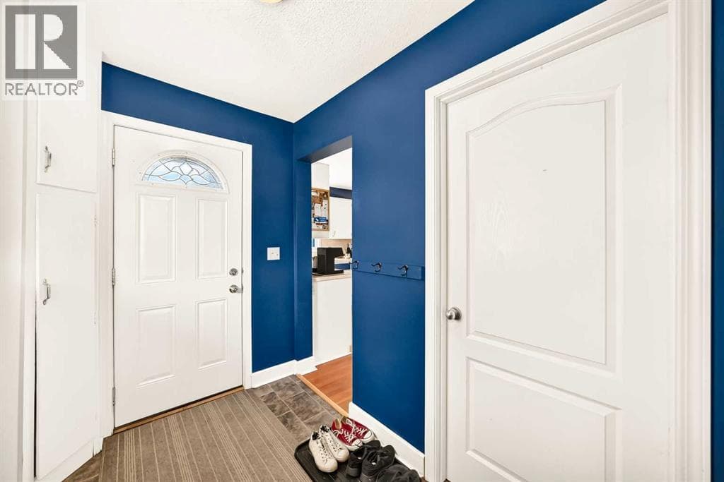 218 Southridge Place — photo 4