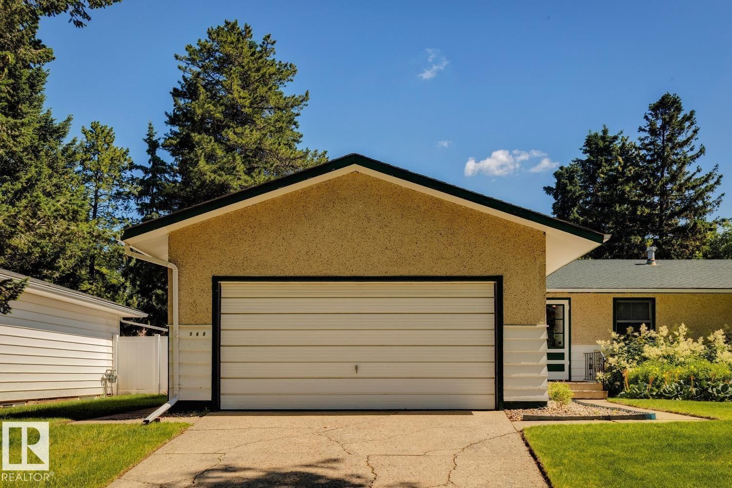 149 COTTONWOOD AV — photo 3