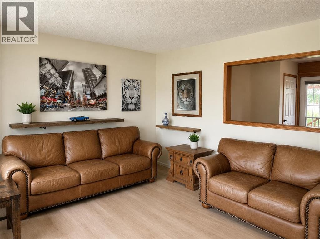2510 35 Street SE — photo 4