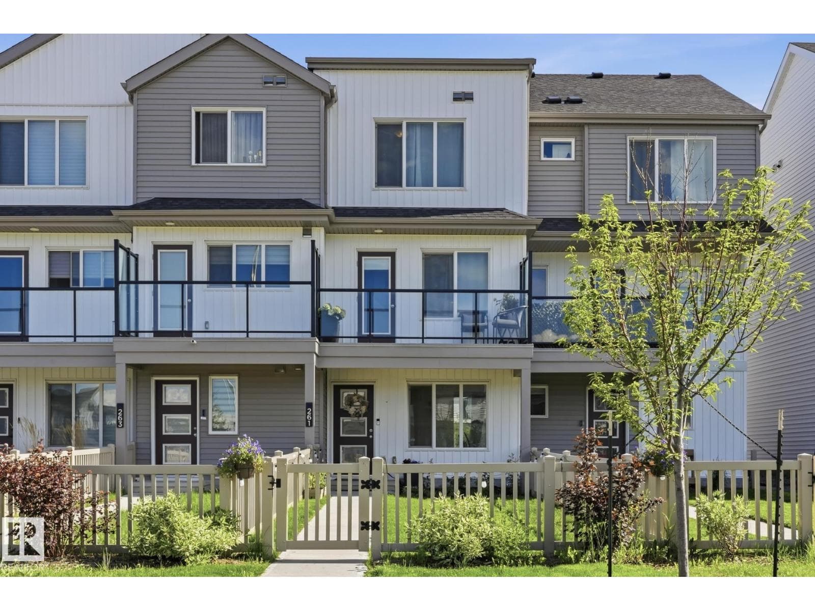 261 MARQUIS BV NE — photo 2