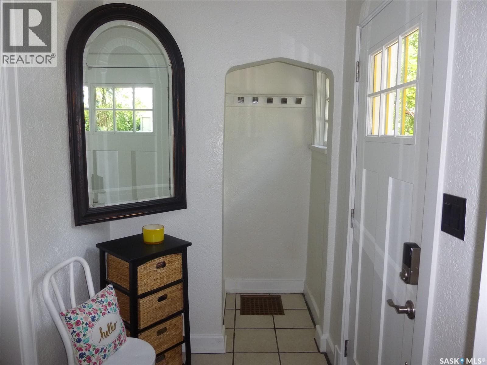 2458 Broder STREET — photo 2