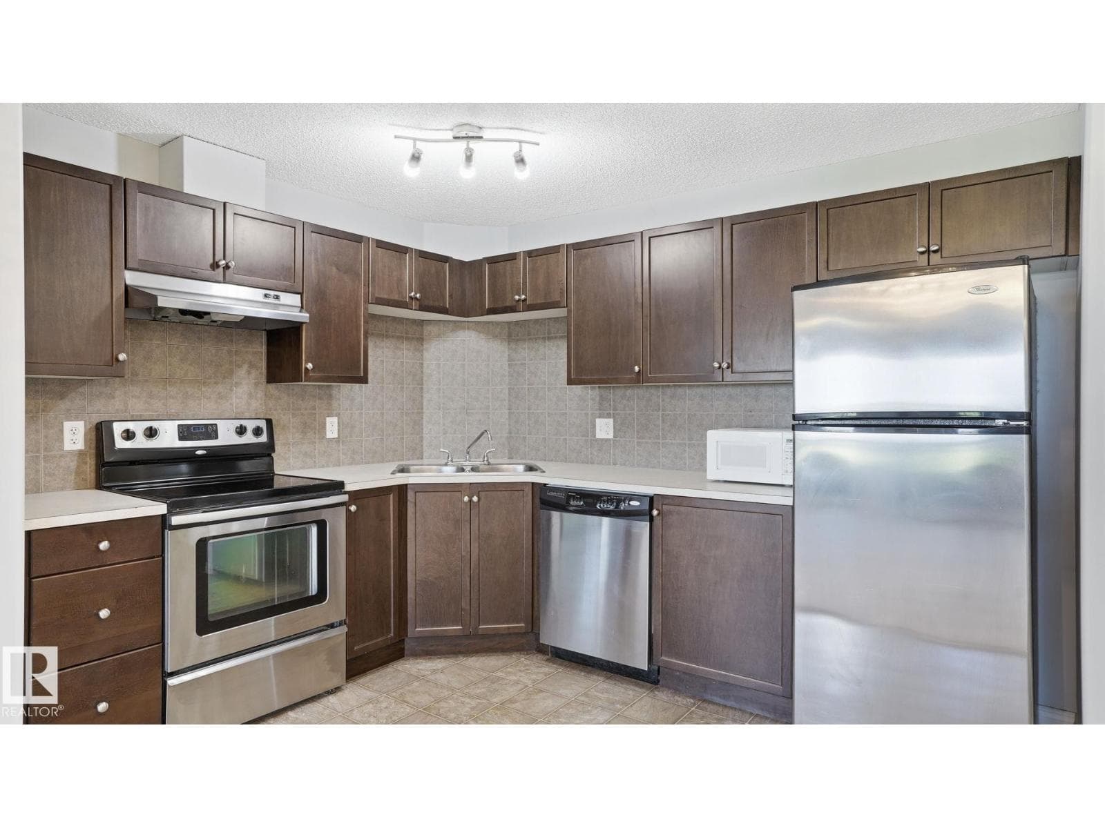 #7319 7327 SOUTH TERWILLEGAR DR NW — photo 4
