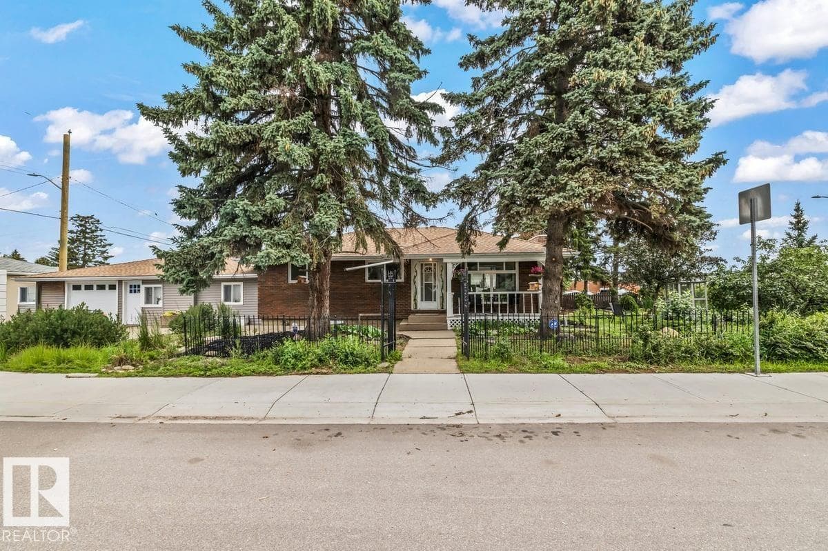 9304 128A AV NW
