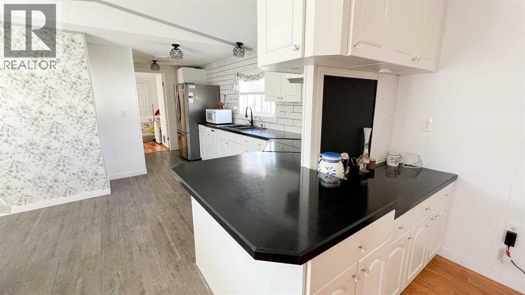 119 Clark Crescent — photo 5