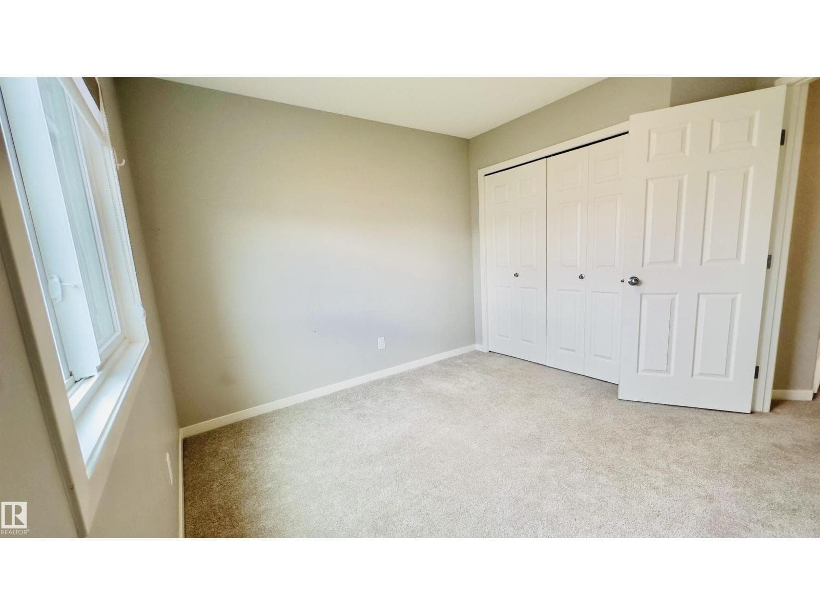 9871 226 ST NW — photo 5