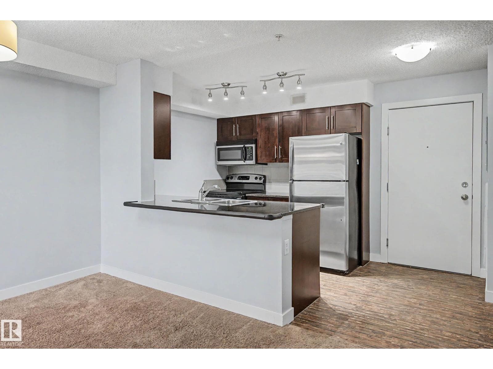 #108 11812 22 AV SW — photo 2