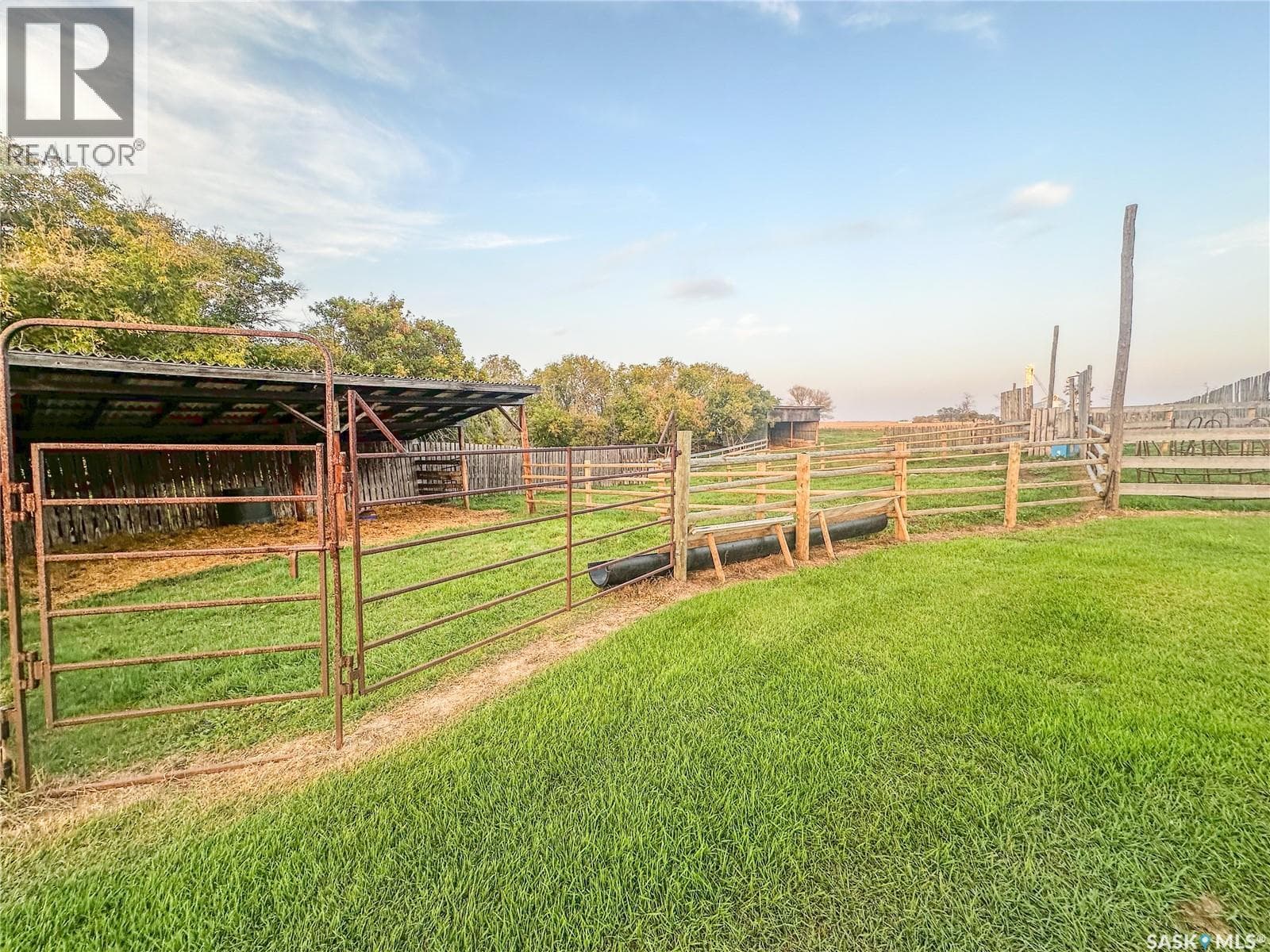Modern Turn Key 15 Acre Farm