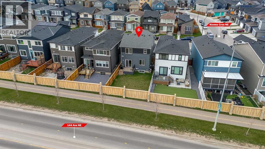 132 Howse Crescent NE — photo 4