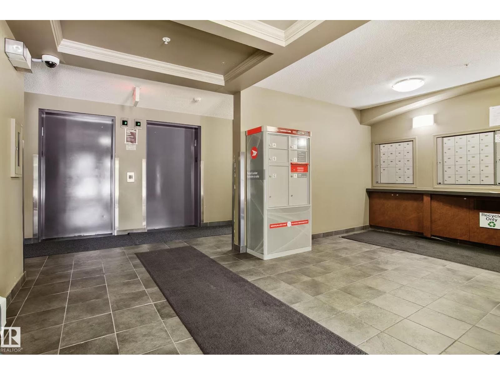 #217 630 MCALLISTER LO SW — photo 2