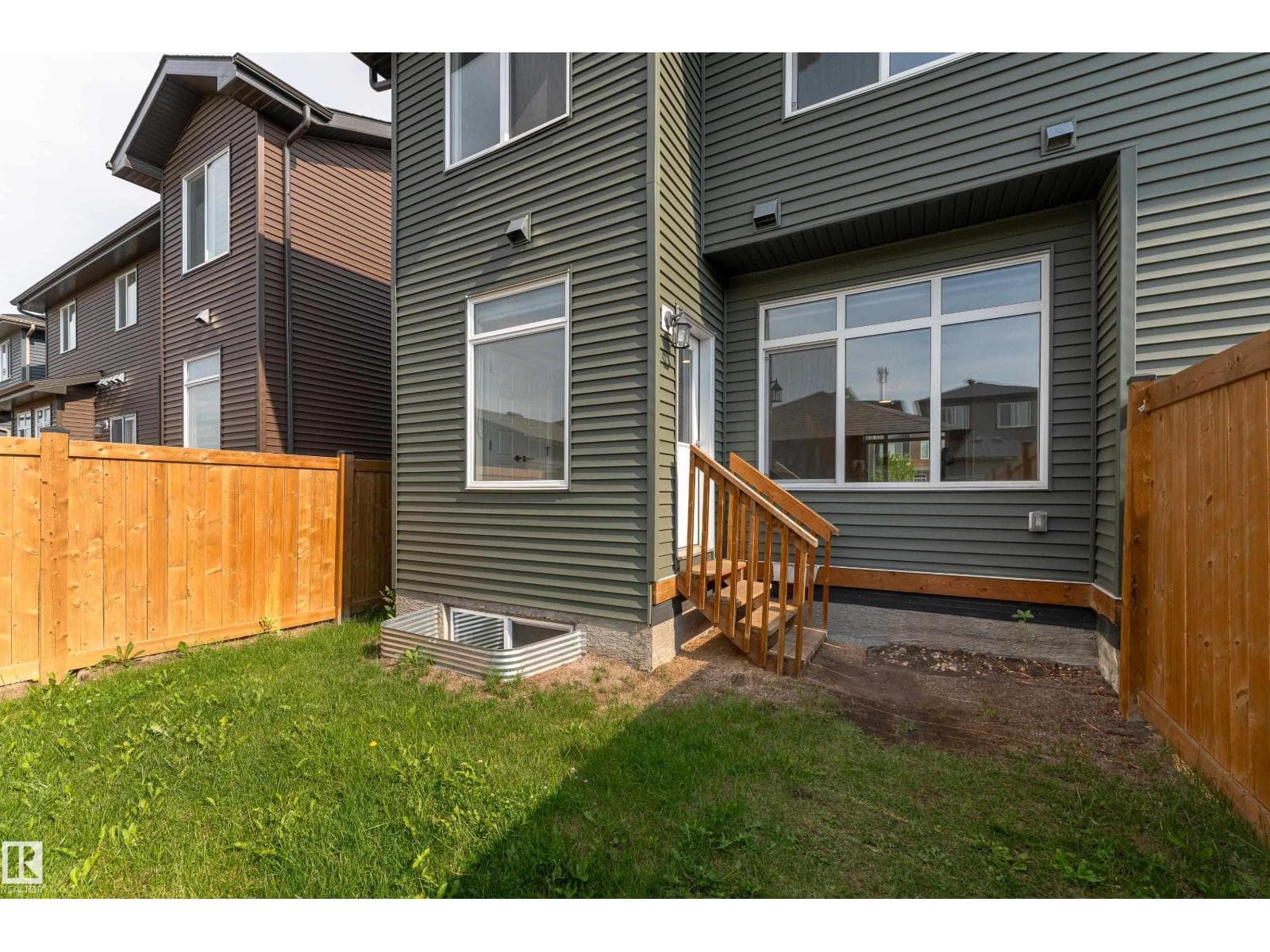 1457 KESWICK DR SW — photo 3