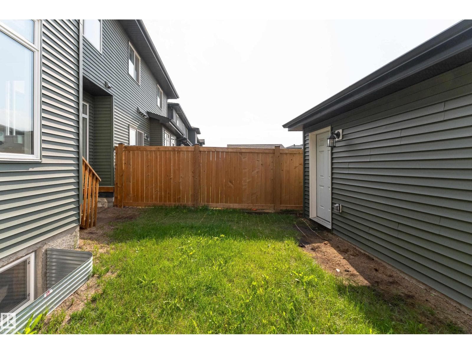 1457 KESWICK DR SW — photo 4
